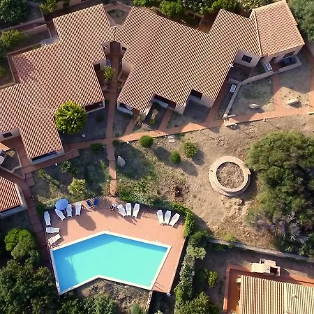 Le Baiette * كوستا باراديسو